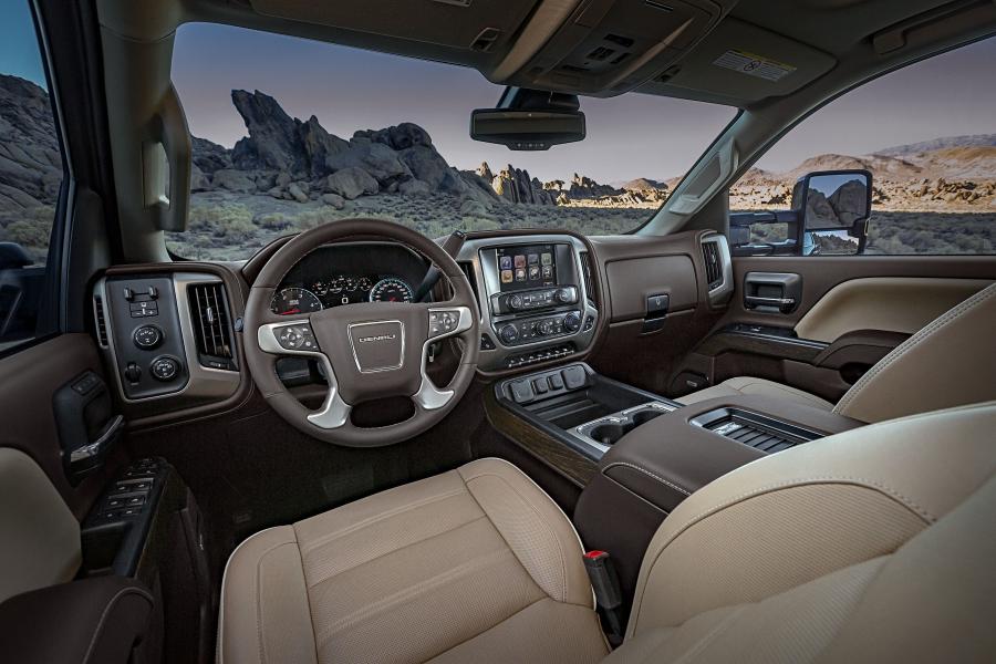 Торпедо GMC Sierra 1500 Denali Crew Cab 2015 года  (фото 14 из 14)